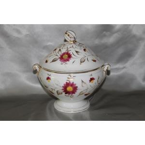 Paris Porcelain Soup Tureen With Louis Philippe Floral Decoration, 19th Century