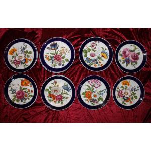 14 Porcelain Plates With Floral Decoration On A Royal Blue Background, 20th Century