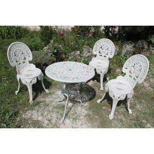 Art Nouveau Style Garden Furniture In Cast Aluminum Painted White 20th Century