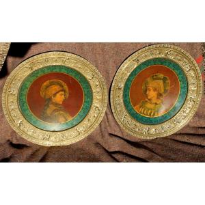 Pair Of Large Renaissance Style Tondo Bronze Frames, 19th Century
