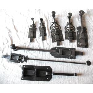 Collection Of 8 Cremone Locks In Wrought Iron, 18th Century
