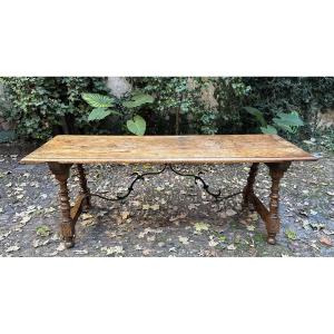 Large Spanish Walnut Table From The 17th Century 