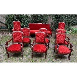 Salon Restauration In Mahogany