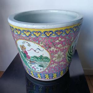 Porcelain Aquarium, China, 19th Century