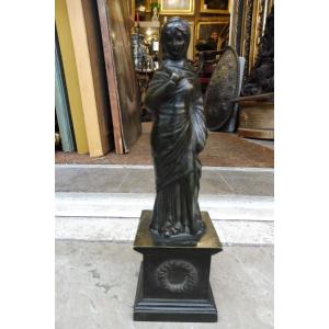 19th Century Bronze Sculpture In The Style Of Antiquity 