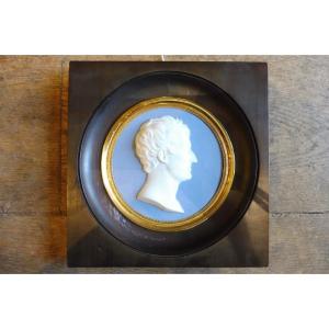 Sèvres Porcelain Profile In The Style Of Wedwood 'chateaubriand'