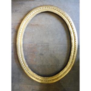 Louis XVI Oval Carved And Gilded Wood Frame