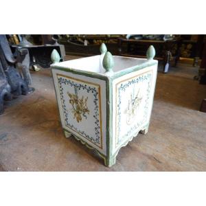 Moustiers Earthenware Flower Box 