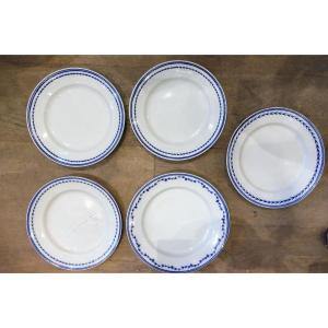 Five Flat Plates In Tournai Porcelain, 19th Century