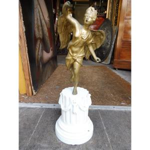 Bronze Sculpture "renown" On A Porcelain Base.