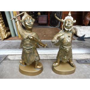 Pair Of Bronze Sculptures, 19th Century Chinese Art "fighters"
