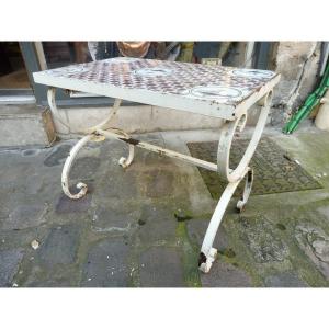 1950s Wrought Iron Coffee Table, Top Covered With 18th Century Delft Tiles 