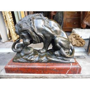 Bronze Sculpture Signed Barye "lion With Snake 1st" 19th Century