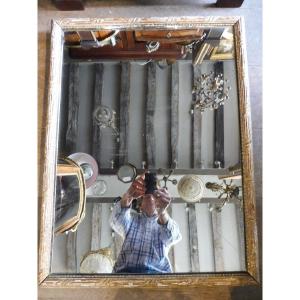 18th Century Gilded Wooden Mirror With Bérain-style Baguettes 