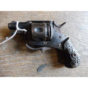 19th Century Steel Lady's Revolver, Sculpted Stock