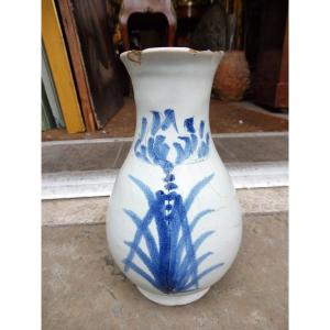 17th Century Nevers Earthenware Vase Decorated With A Tulip  