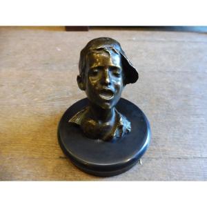 Bust Of A Newsboy In Bronze On A Black Marble Base, Late 1900