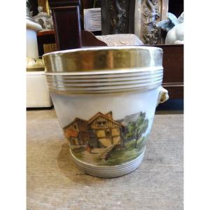 19th-century Paris Porcelain Pot With Polychrome And Gold Decoration