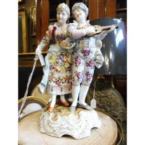 German Porcelain Figurine Circa 1900 Depicting A "couple Of Musicians"  
