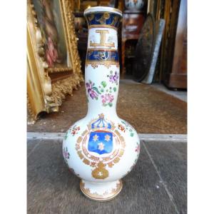 Paris Porcelain Vase, Samson Pattern, East India Company Style, Royal Coat Of Arms 