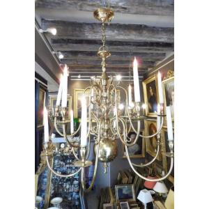 Important Dutch-style 12-light Polished Brass Chandelier, Late 19th Century