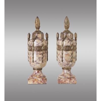 Urn Rose Marble Brignoles And Bronze. Art Deco Period