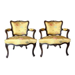 Pair Of Louis XV Armchairs In Silk Lampas From The 18th Century