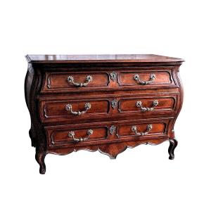 18th Century Louis XV Bordeaux Chest Of Drawers