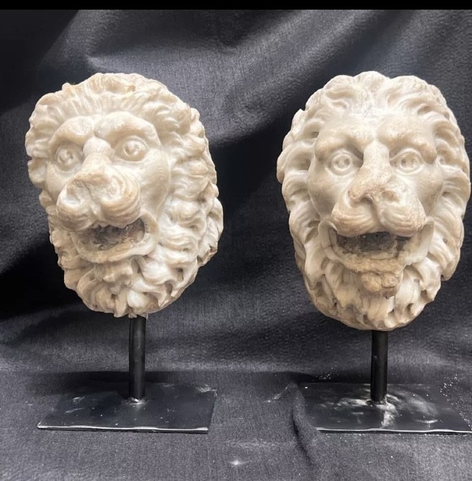 Teste di Leoni In marmo - Rinascimento, XVI Secolo