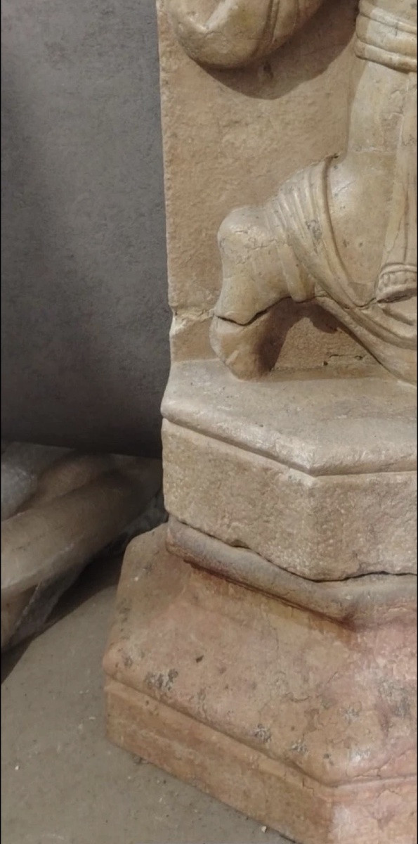 Figura stilofora medievale in marmo siciliano XIII-XIV sec da lesena o pulpito.-photo-3