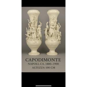 Coppia vasi Capodimonte monumentali in porcellana, Napoli ca. 1880–1900, 100 cm.