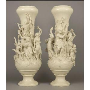 Coppia vasi Capodimonte monumentali in porcellana, Napoli ca. 1880–1900, 100 cm.