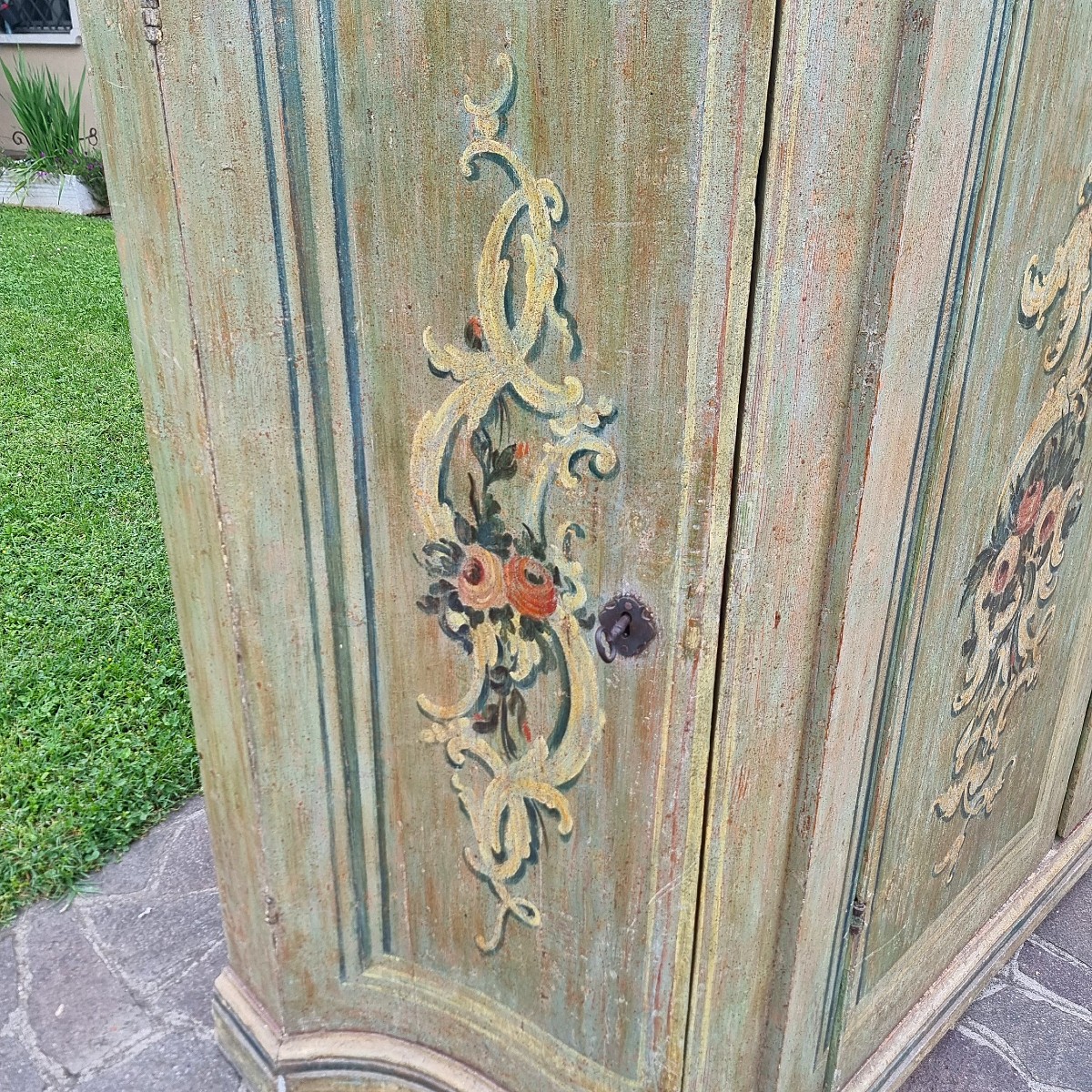 Credenza laccata veneziana del 700 – Un’eleganza senza tempo-photo-4