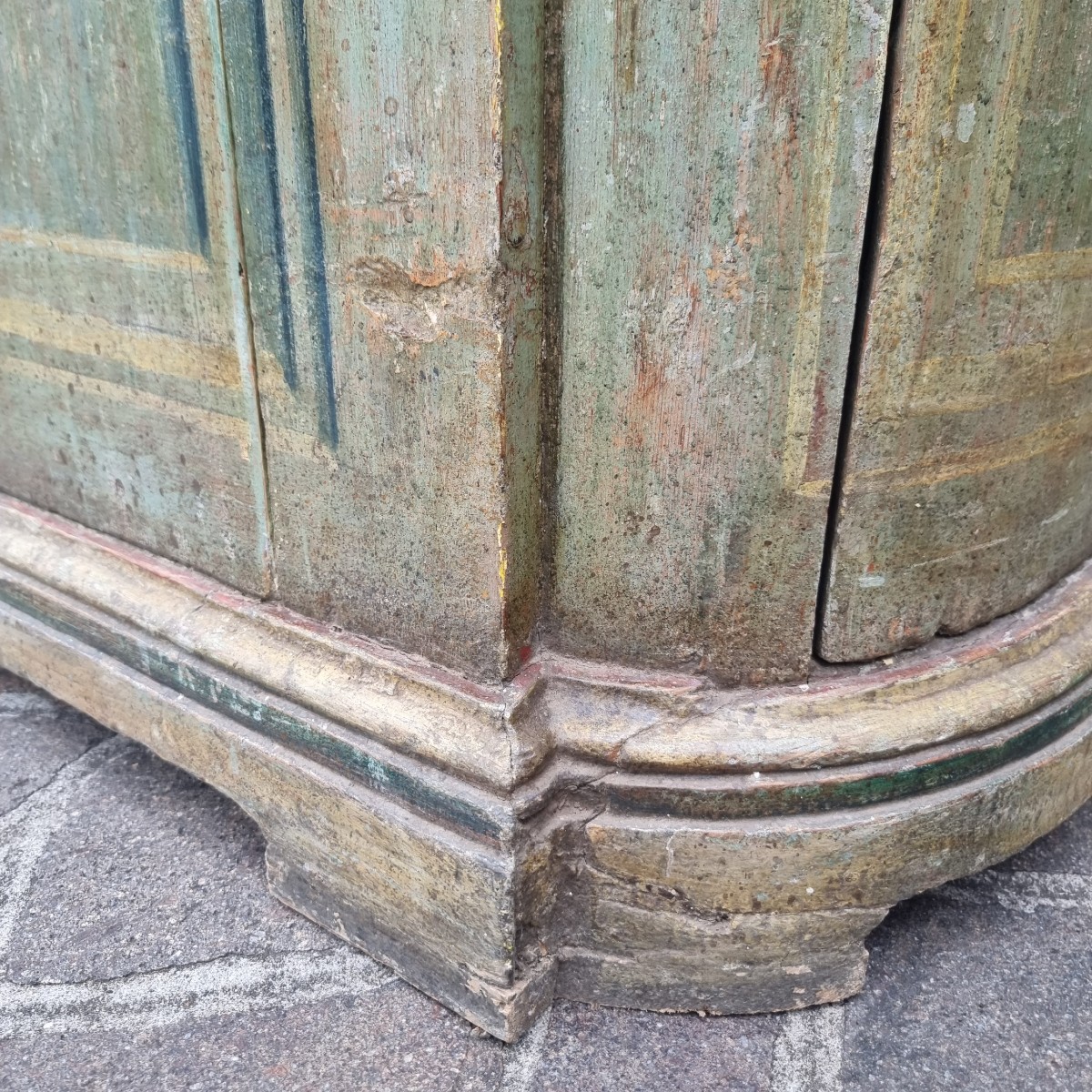 Credenza laccata veneziana del 700 – Un’eleganza senza tempo-photo-5