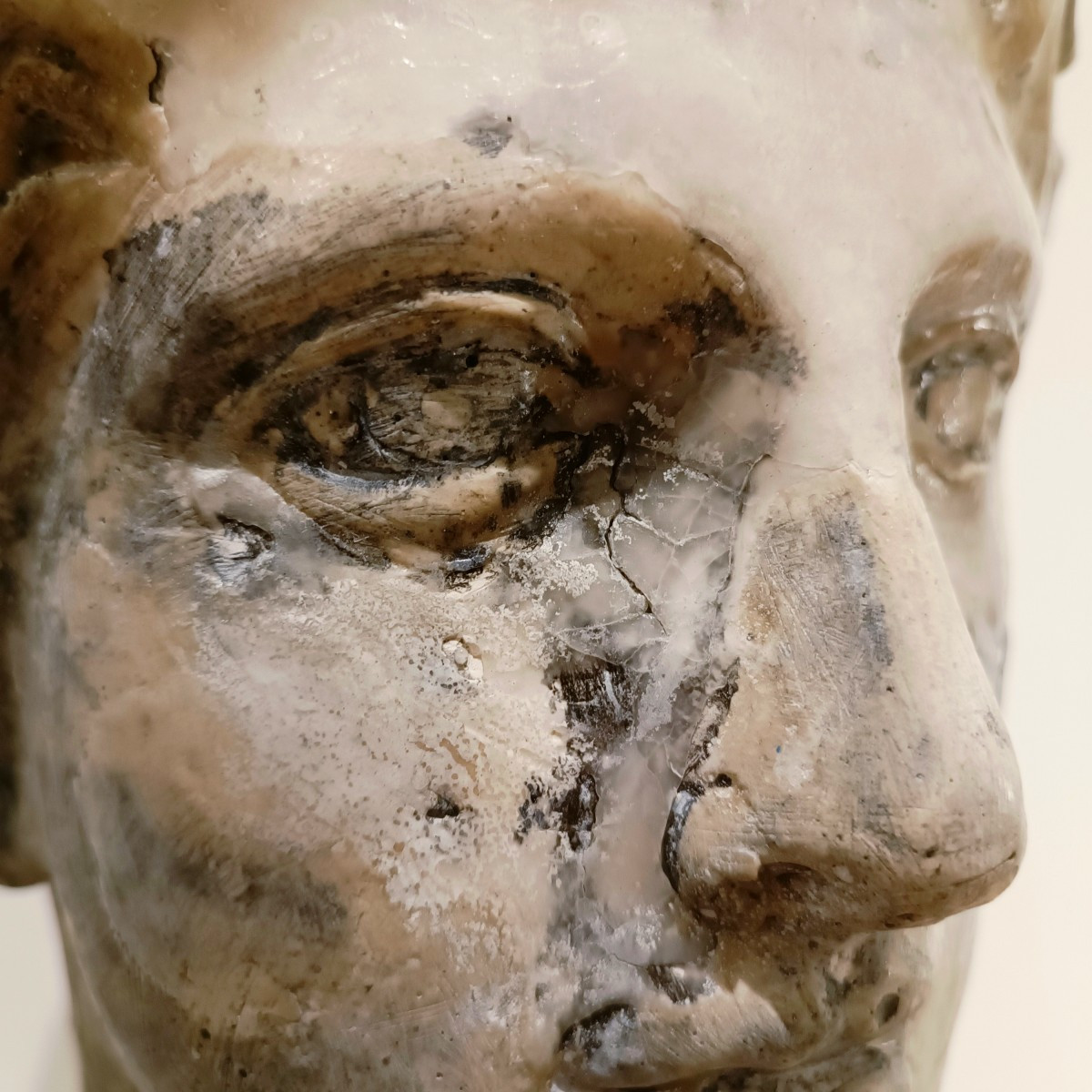 Scultura di Hera mitologia greca in gesso,cera e carbone-photo-2