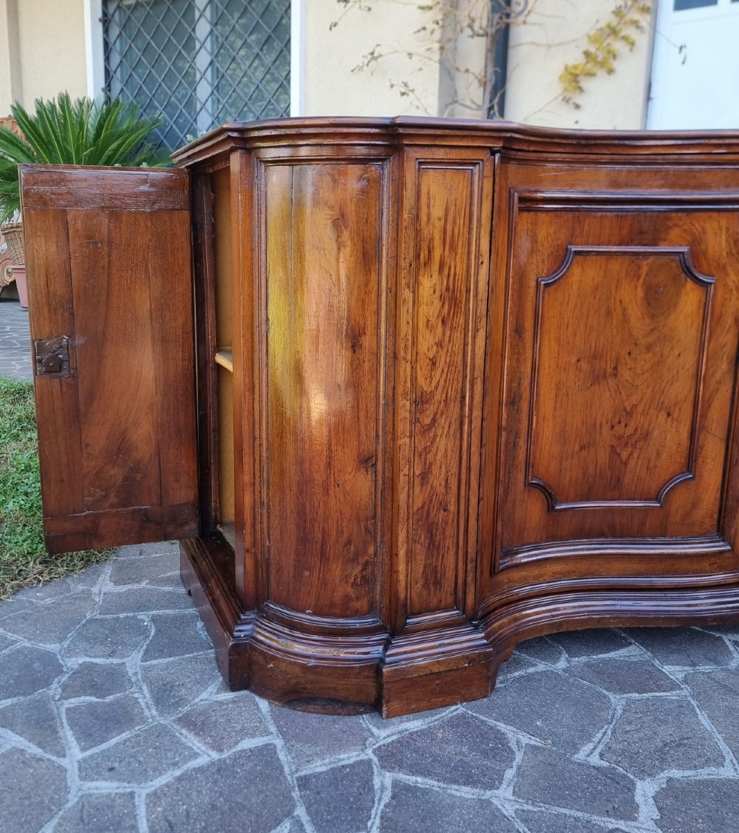 Credenza mossa del 700 in noce Venezia-photo-2