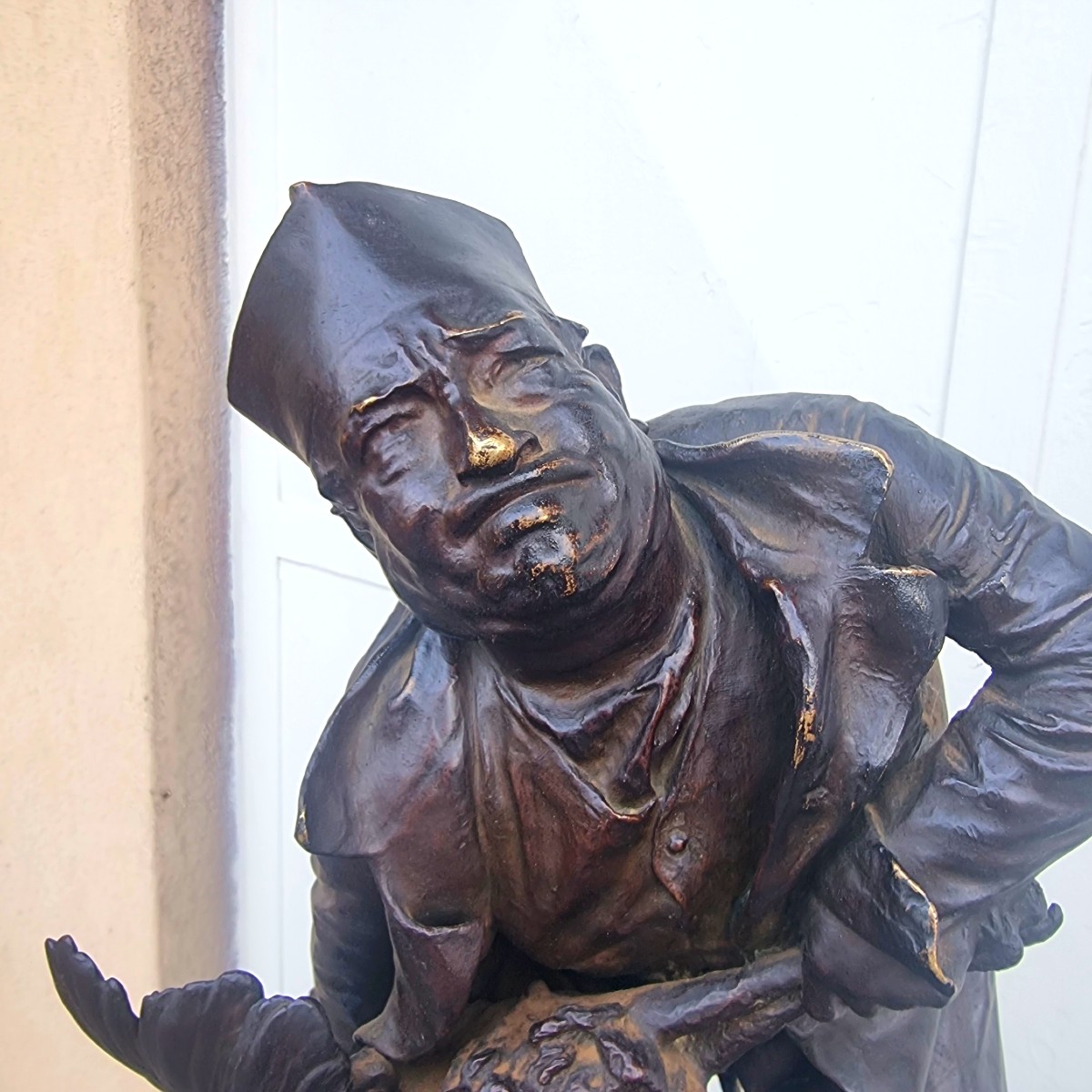 Scultura in bronzo '900 Prete che strangola un tacchino firmato-photo-3