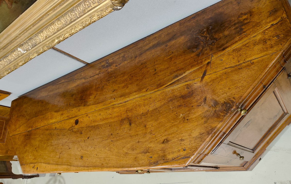 Credenza toscana scantonata in noce del 700-photo-4