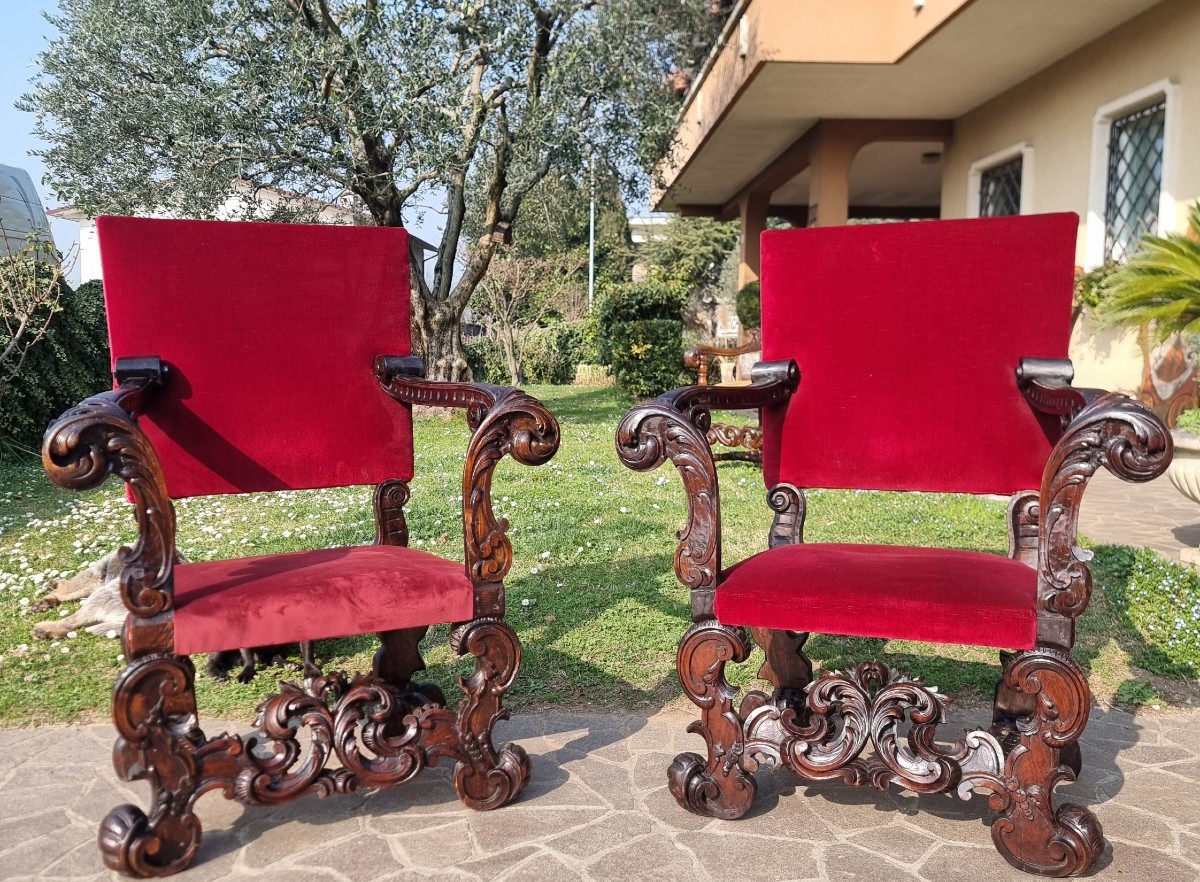 Coppia di troni dell’800 noce intagliato a mano-photo-6