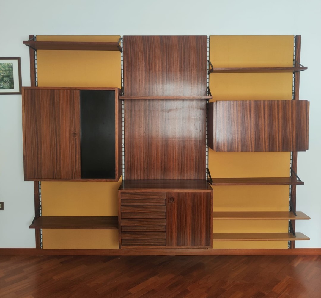 Parete attrezzata anni 70 di Osvaldo Borsani