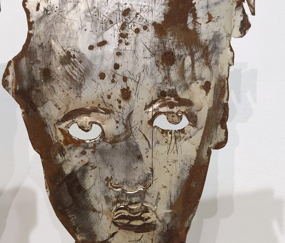 Coppia di maschere in lamiera 1960 Jean-Pierre Raynaud-photo-3