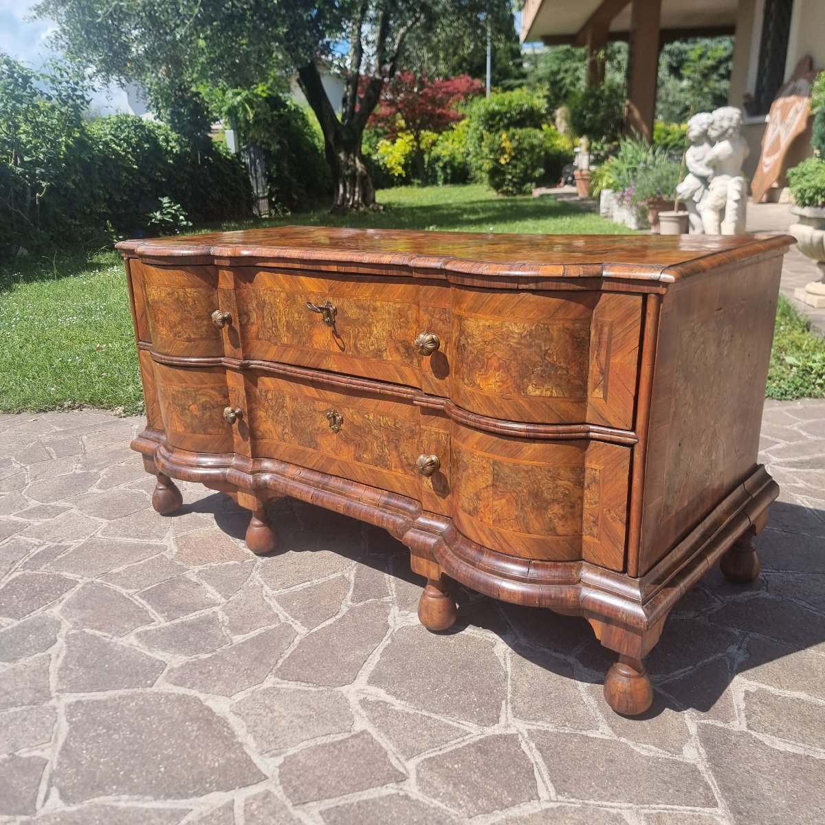 Cassettone ferrarese del 700 in radica di noce-photo-4