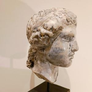 Scultura di Hera mitologia greca in gesso,cera e carbone