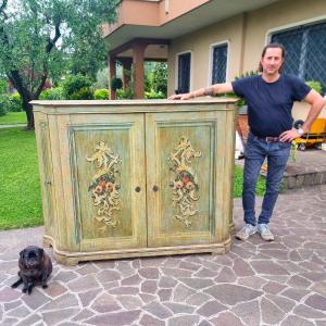 Credenza laccata veneziana del 700