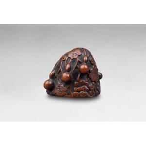 Netsuke - Gourds, Calabashes And Their Foliage. Japan Edo