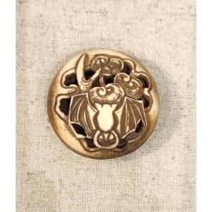 Stag Horn Ryusa Manju Type Netsuke, Carved With Bat. Meiji Period, Japan