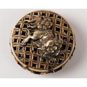 Ryusa Manju Netsuke Japan Edo