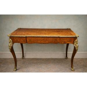 Louis XV Style Flat Desk In Marquetry - 20th Century Work