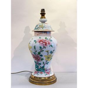 Porcelain Lamp With Floral Decorations Inspired By The East India Company. 