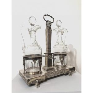 Empire Period Cruet And Vinegar In Sterling Silver, Approximately 920 Grams.